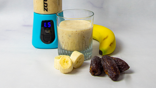 Banana & Date Smoothie